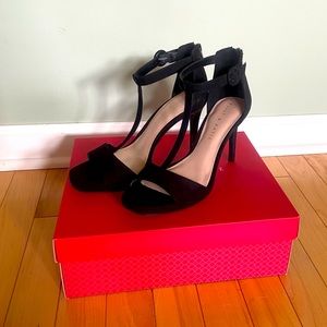 Kelly & Katie high heeled shoes